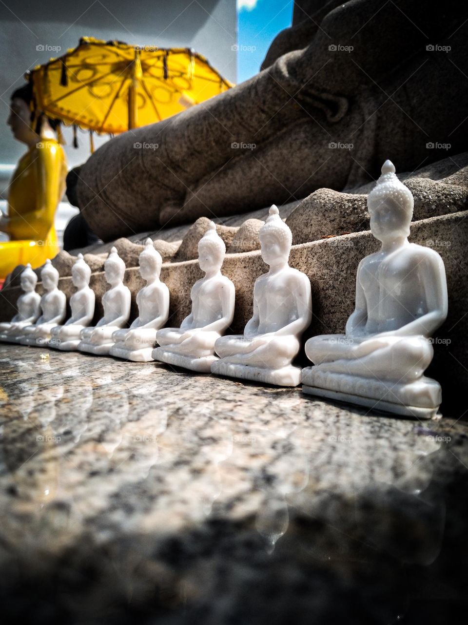 lord buddha statue
sri lanaka