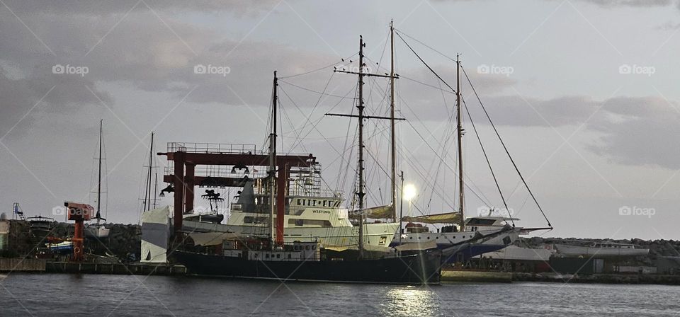 Barcos veleros