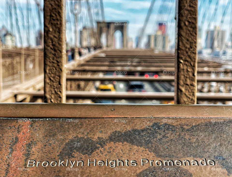 Brooklyn bridge promenade