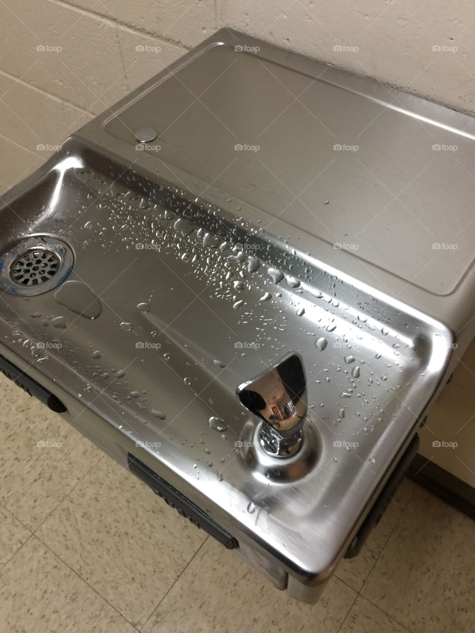 Water fountain 