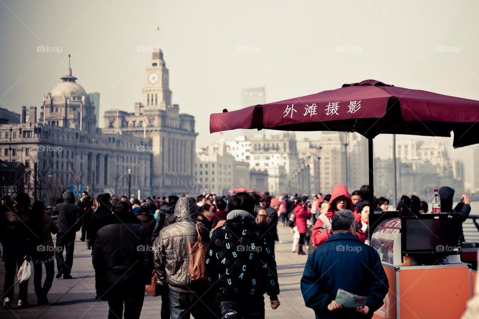 photography travel shanghai crowd by brucequ404
