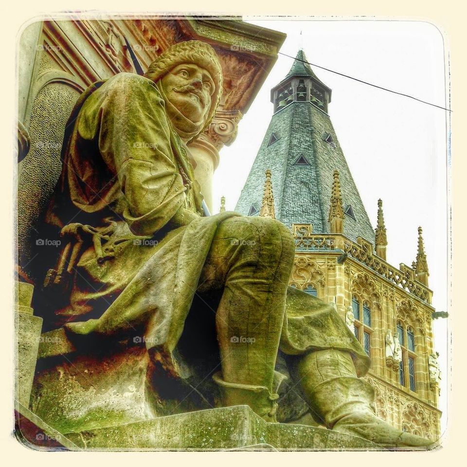 Statue in Cologne 