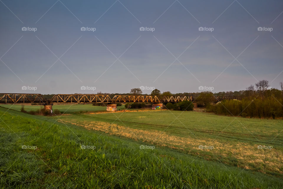 Most kolejowy na rzece Odra, Poland, Stany