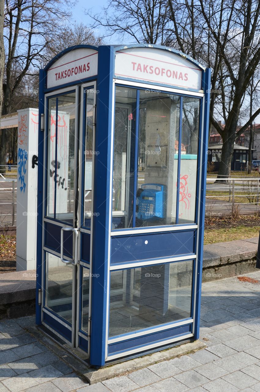 Big smartphone Vilnius, Cathedral 2016 March