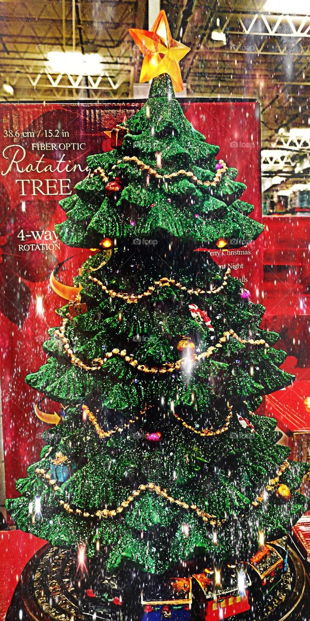 Christmas tree sparkle