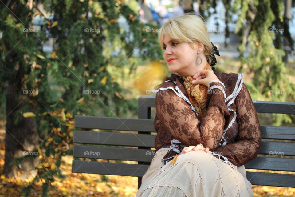 Portrait of a lady in autumn