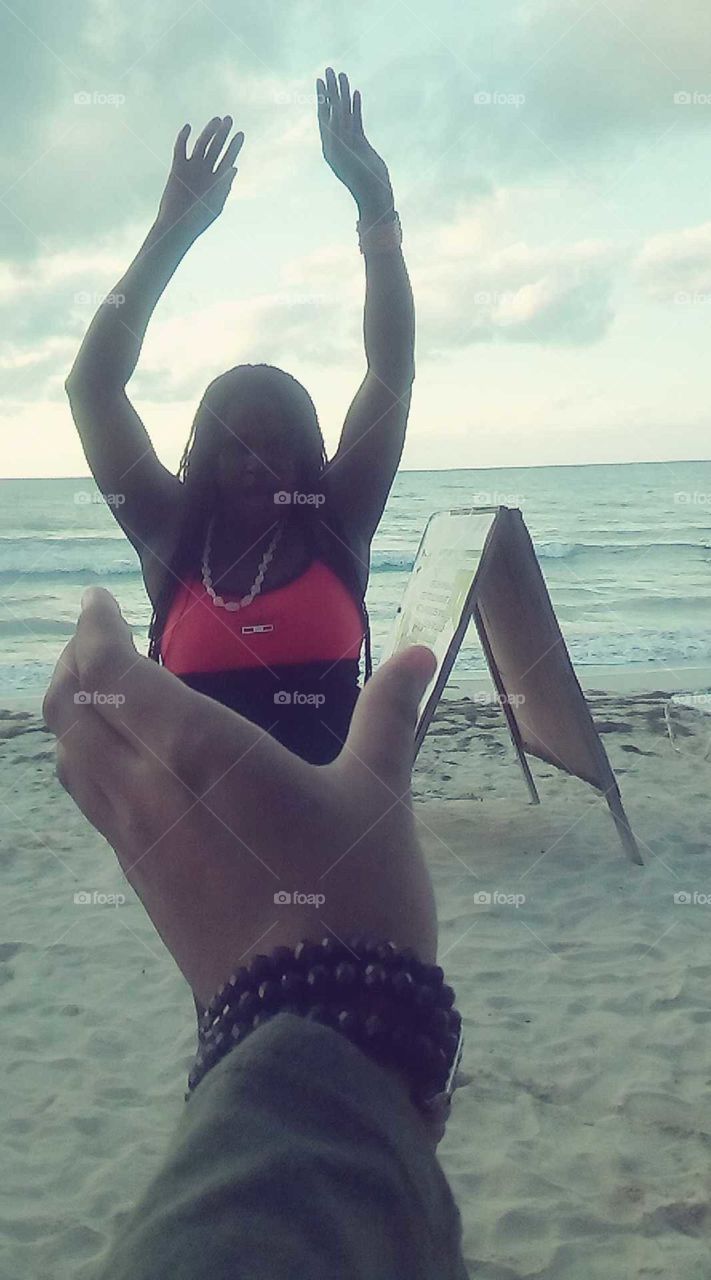 this picture is of a kind you never see any pictures ever looking like this picture before.