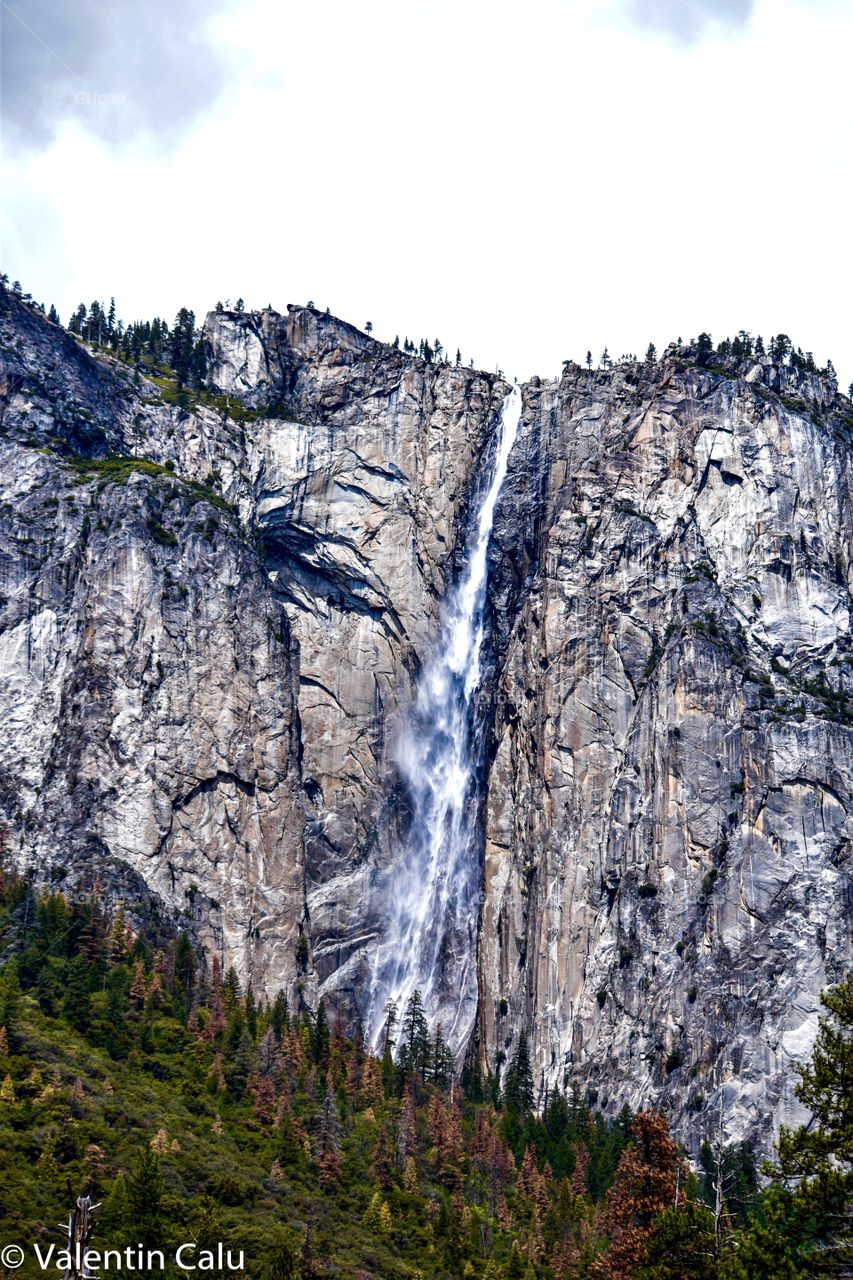 Yosemite waterfall
