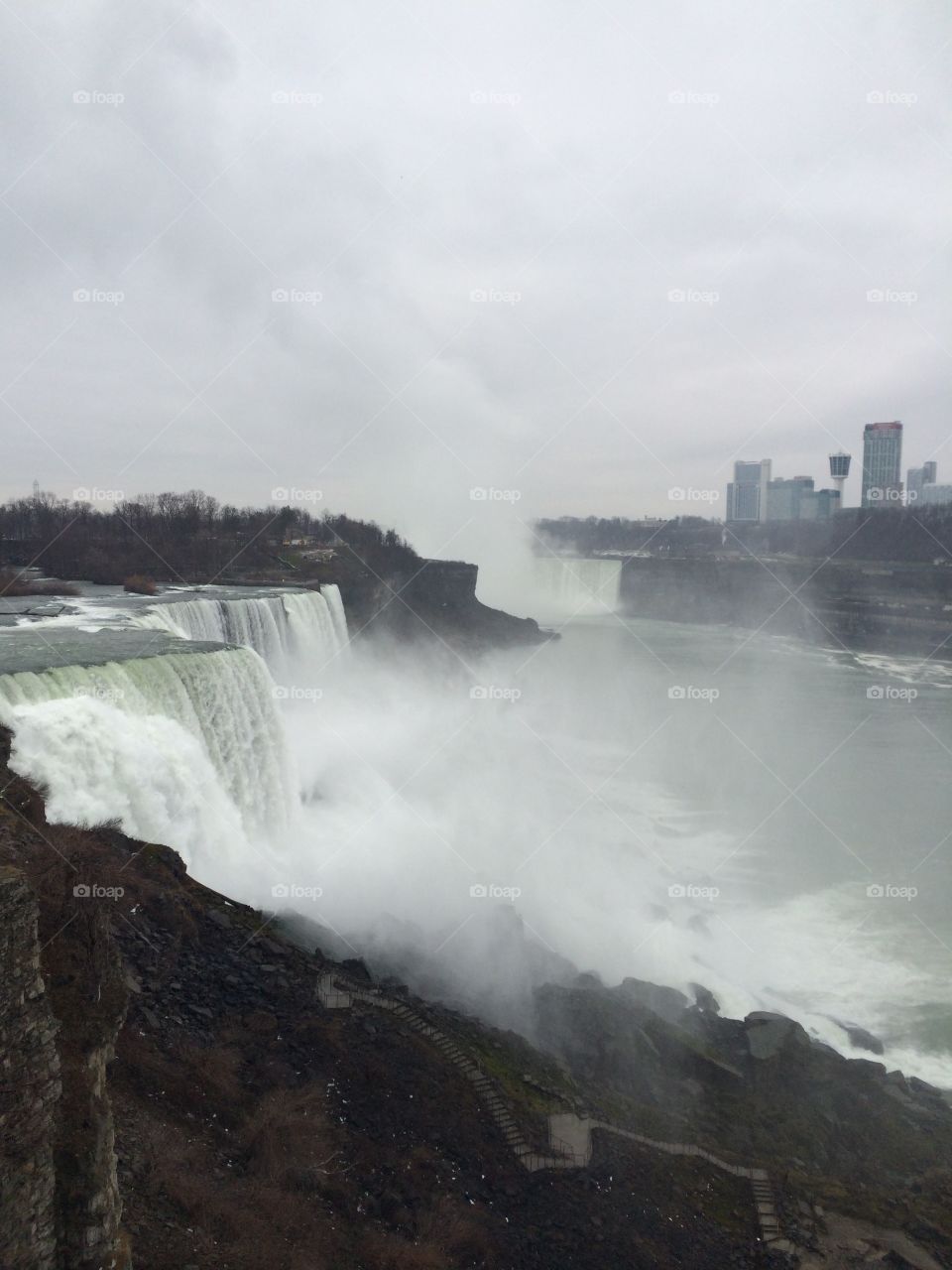 Niagara Falls in the rain 