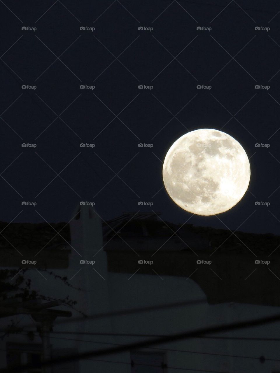 Moon rise in Mykonos