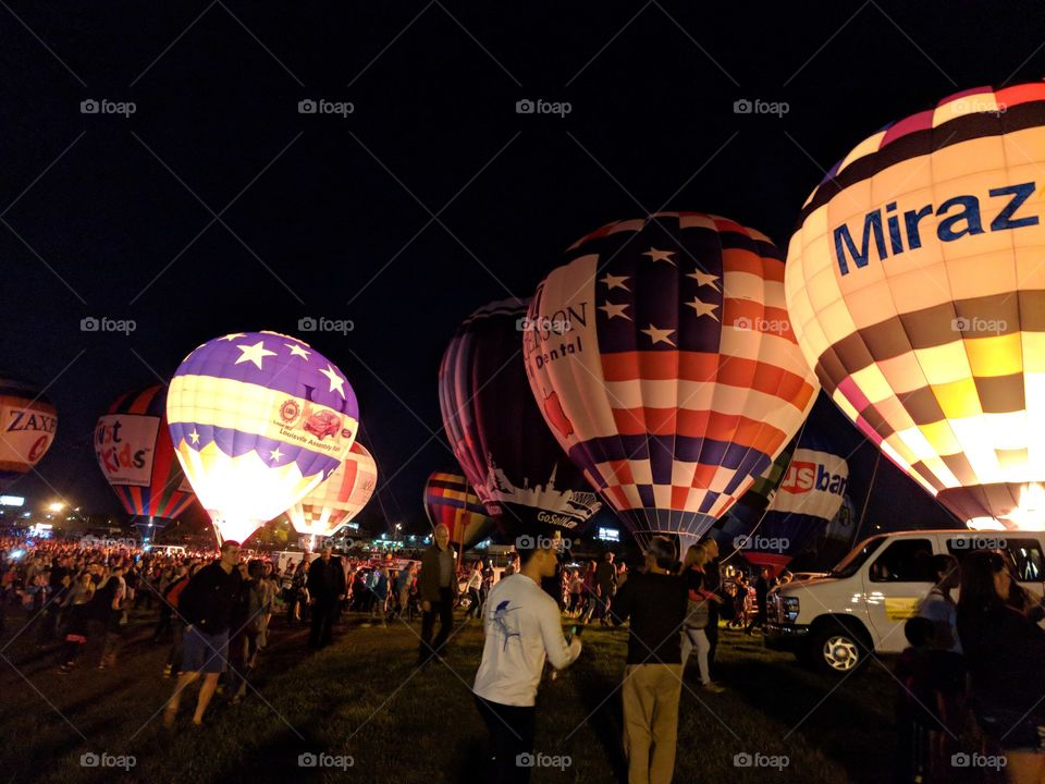 balloon glow Kentucky Louisville derby