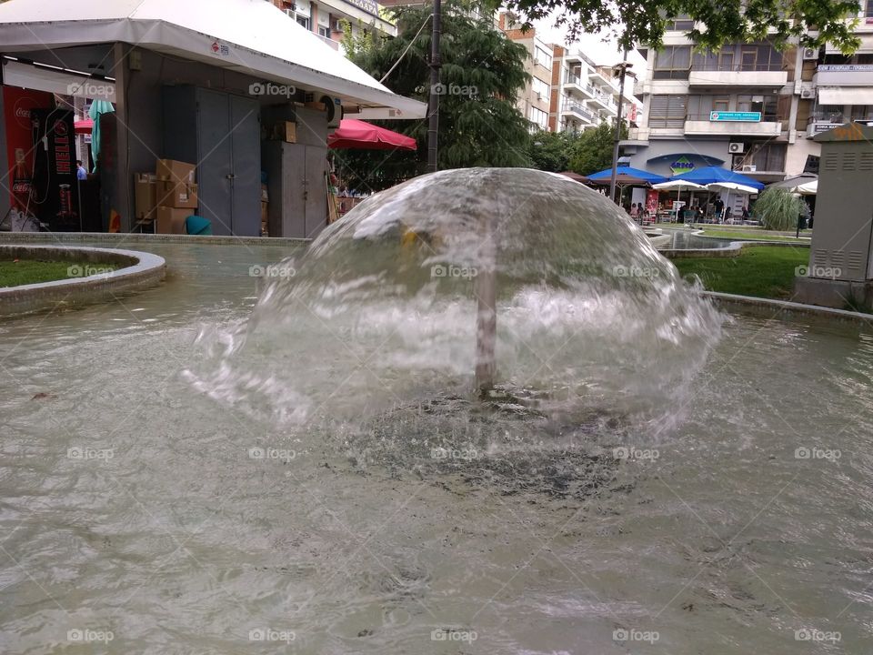 Town center water fountain
