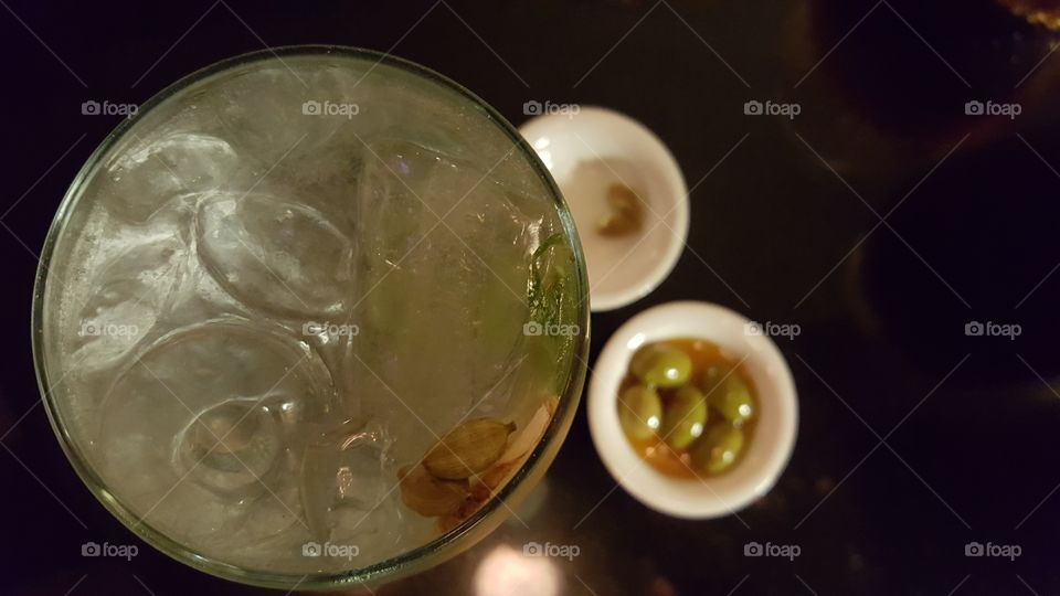 Gin Tonic and Olives