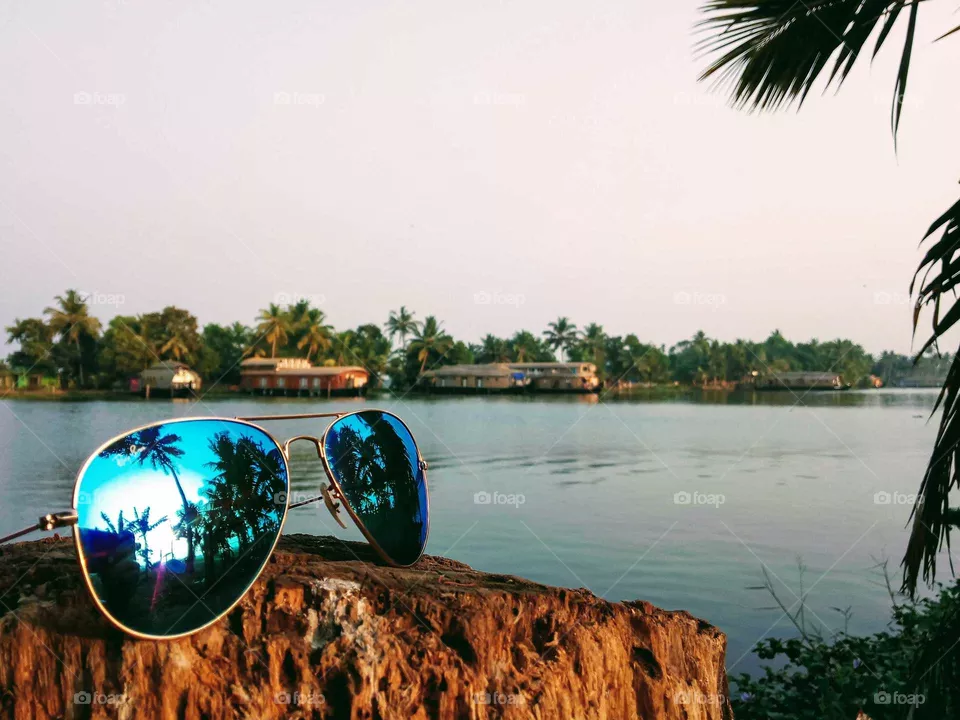 sunglass