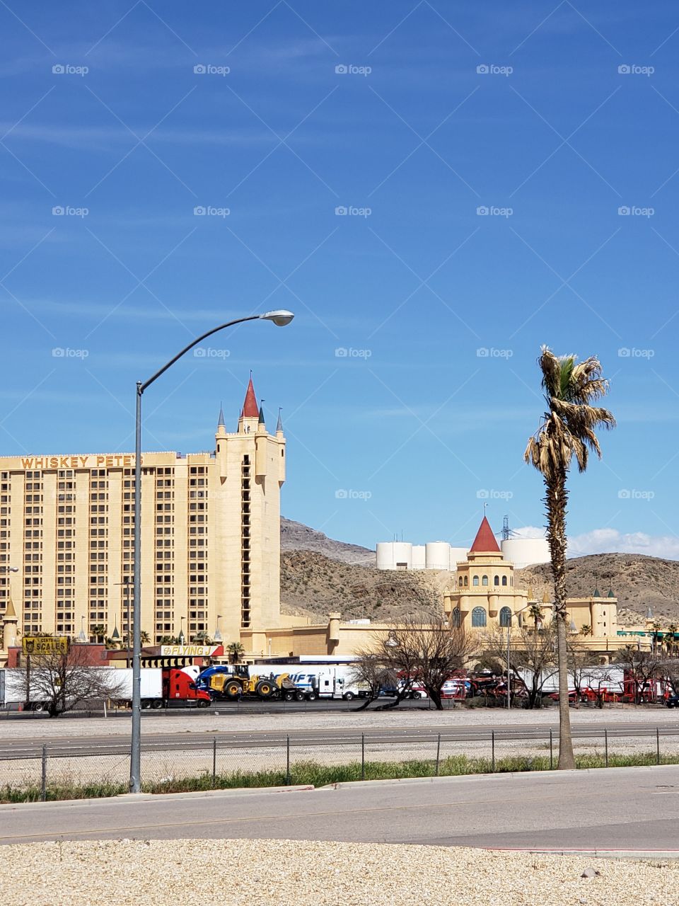 WHISKEY PETE'S CASINO, PRIMM VALLEY, STATELINE, CALIFORNIA & NEVADA, USA, HOTEL & GAMBLING