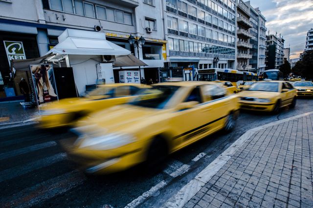 Taxi
