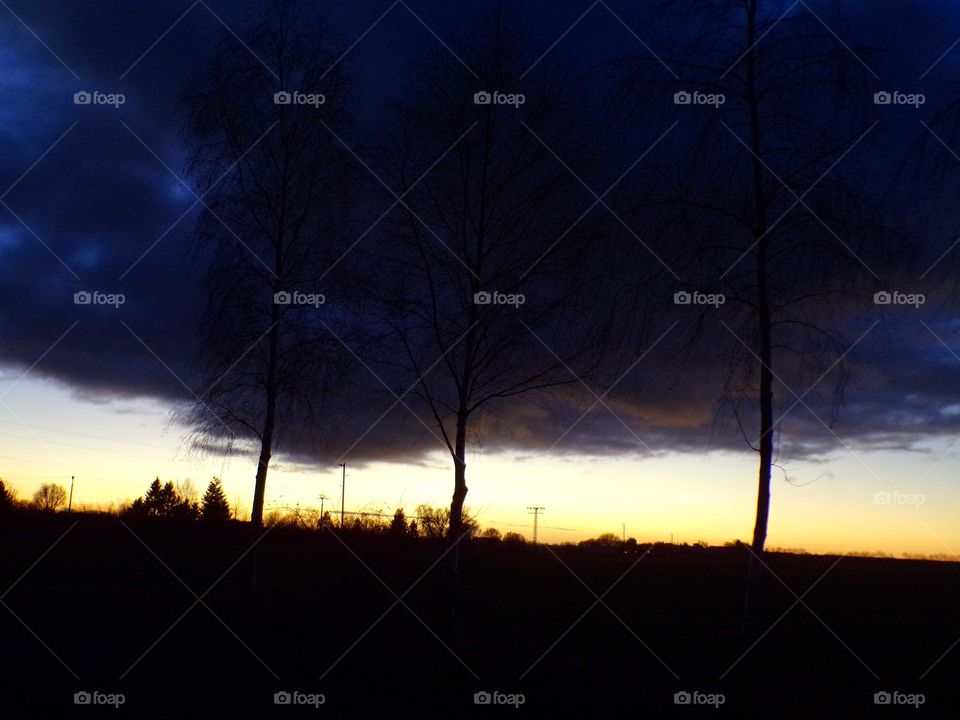 Abenddämmerung auf dem Land