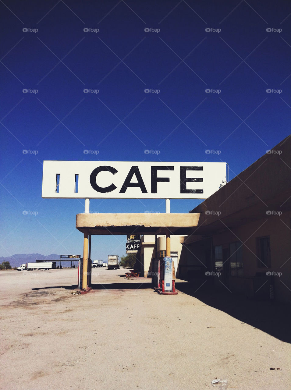 Desert cafe