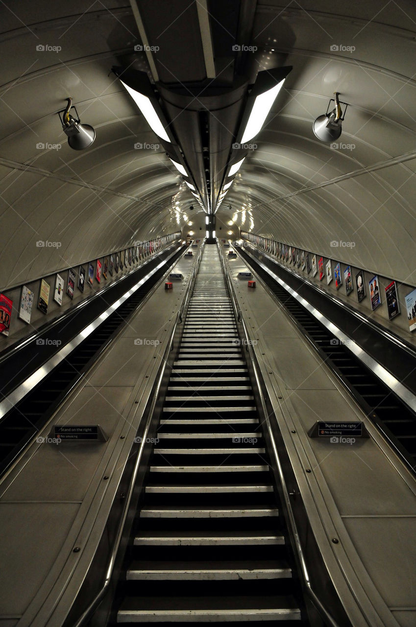 mobile london tube stairs by ronda
