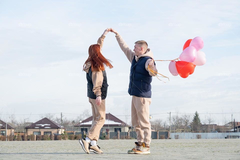 couple dancing