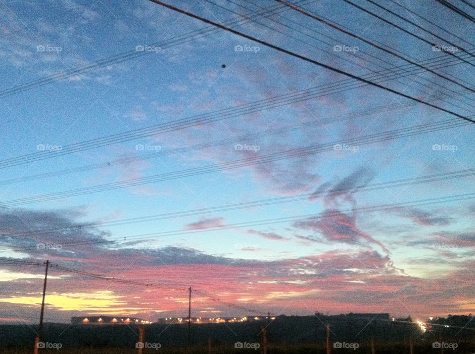 🌅Desperte, Jundiaí. 
Que a jornada diária possa valer a pena!
🍃
#sol #sun #sky #céu #photo #nature #morning #alvorada #natureza #horizonte #fotografia #pictureoftheday #paisagem #inspiração #amanhecer #mobgraphy #mobgrafia #Jundiaí #AmoJundiaí 