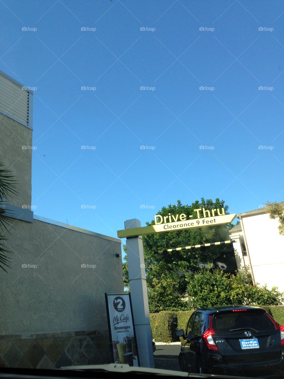 Drive Thru

Published by:
HappyBrownMonkey 