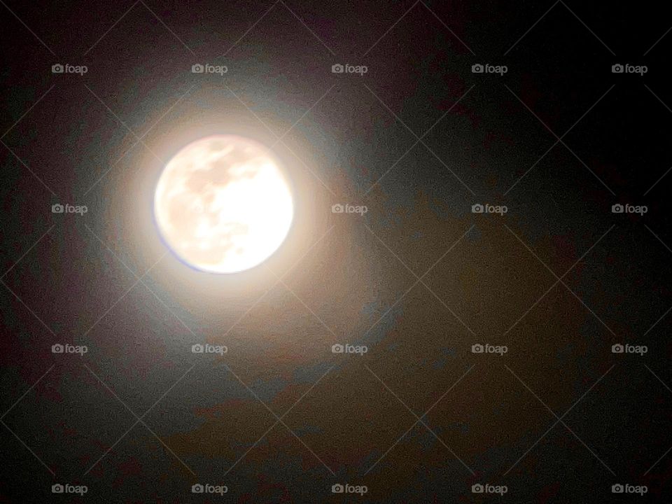 Lunar eclipse 2022 moon lite under neath the night sky. No worries just you and your imagination. Smoke lit sky waiting to be so fly.