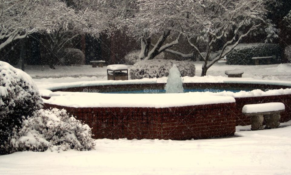 Snow fountain 