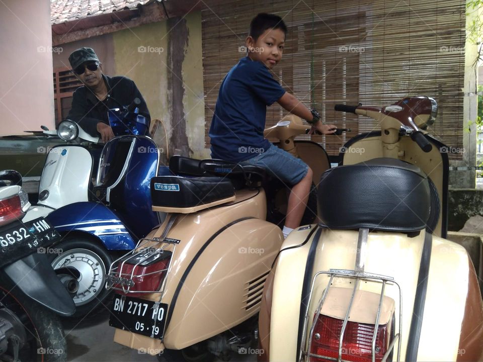 A Generation of Complete Love with VESPA
