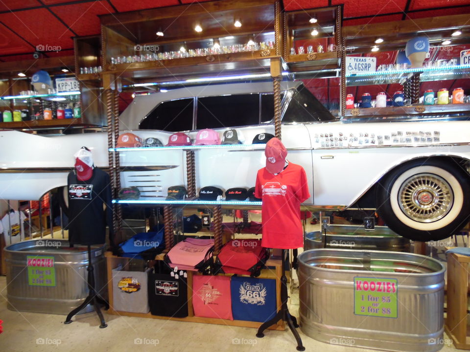 Elvis Presley is in the building