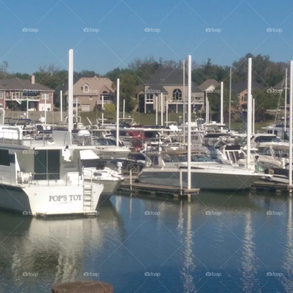 Marina 