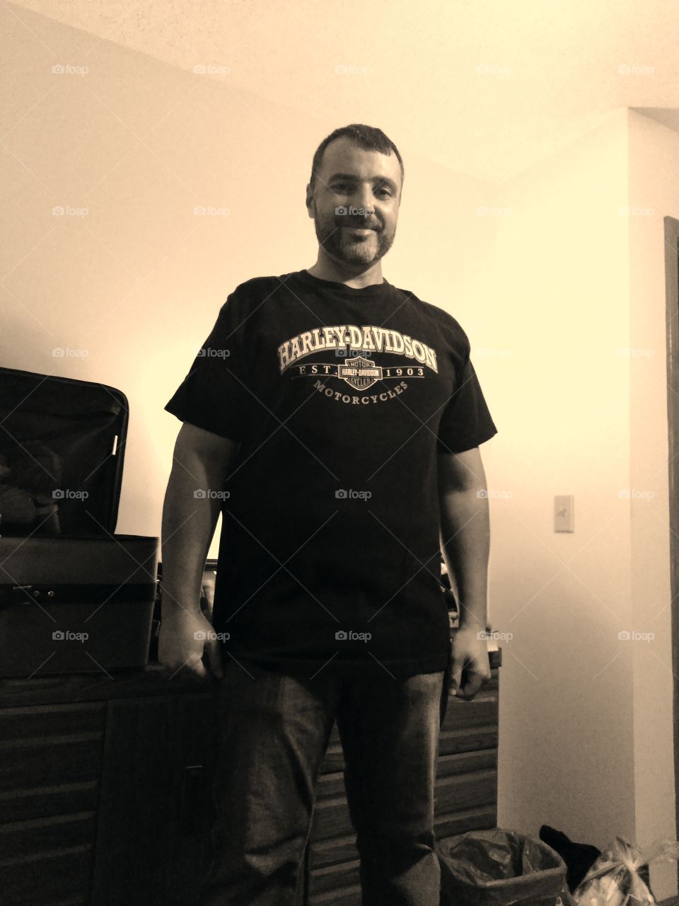 Handsome man so fresh and so clean single and ready!