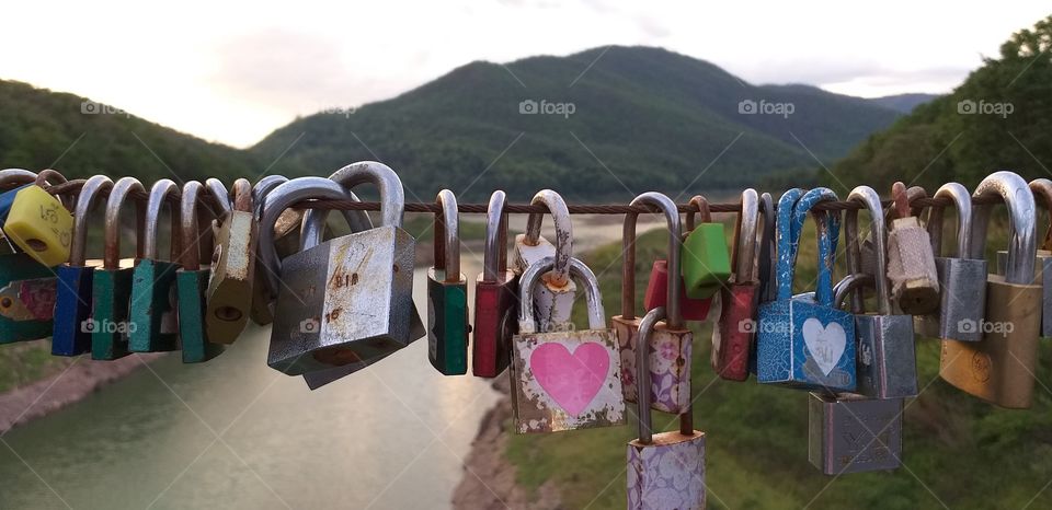 locks.  locks heart shape.