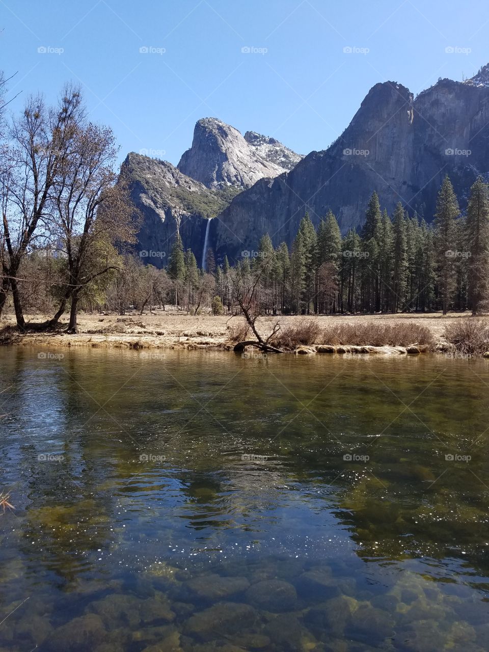 bridal veil falls and river, yosemite