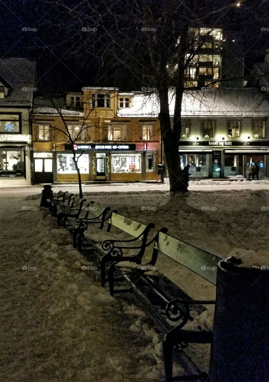 Cold benches