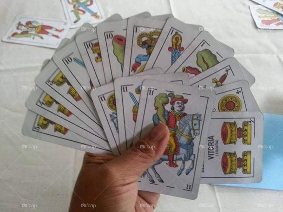 A kind of card game in the Philippines..