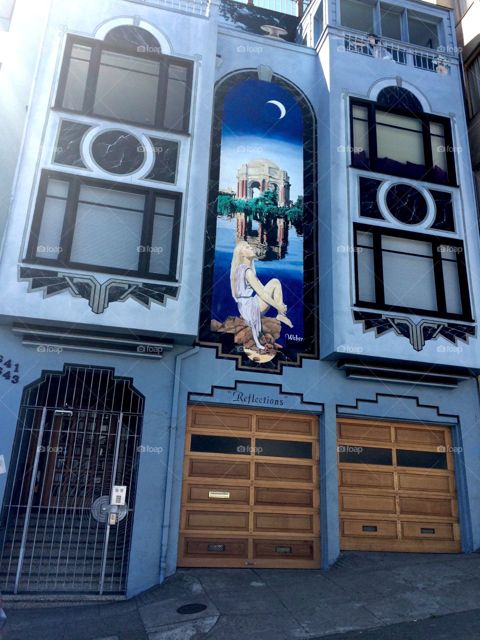 San Francisco Art. Street art always brightens up a city by its radiant beauty. 