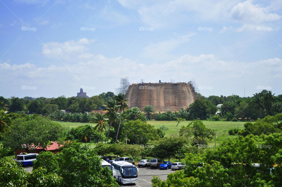 Abayagiri seya and Sadahiru seya in the distance from Isurumuni
