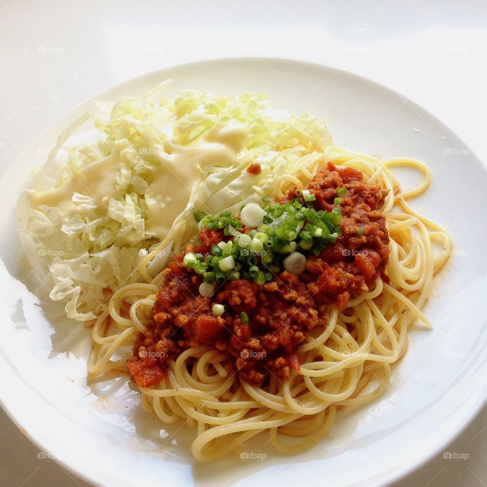 Spaghetti. The fisrt dish I made to my boyfriend.