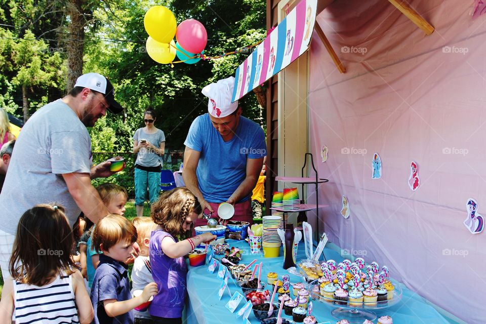 Ice Cream Bar at kids birthday party 