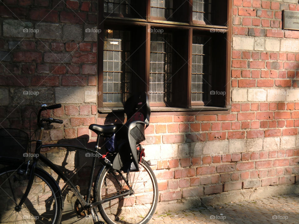 wheel wall bike window by cabday
