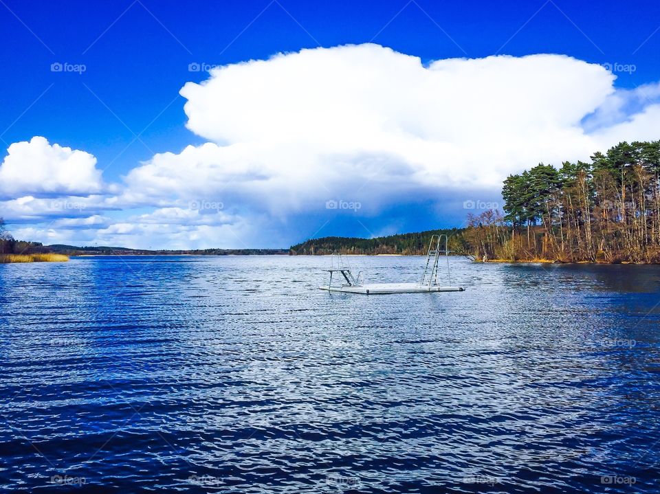 Beautiful view of a lake