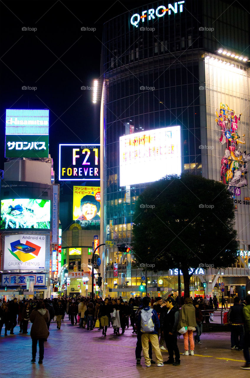 city light people sign by hugo