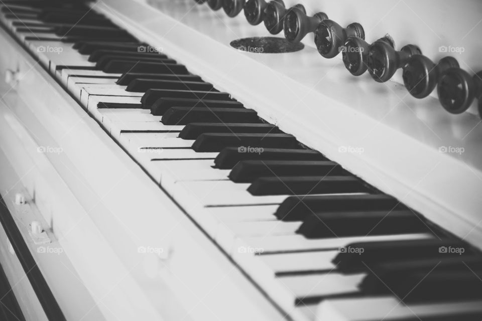 Black and white piano music  