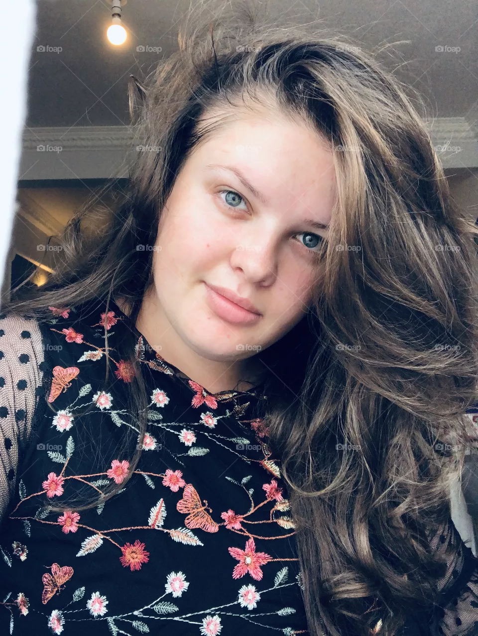 curly hair is on