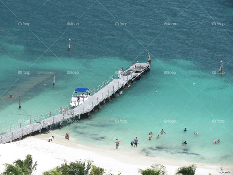 Ocean, beach and pier background.