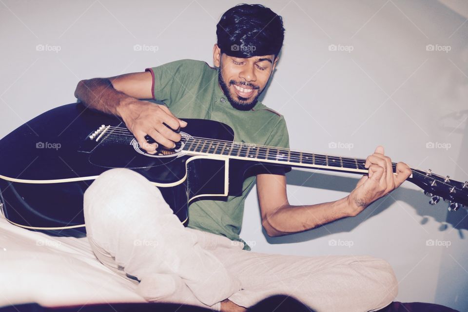 Me#playing#guitar#hard 