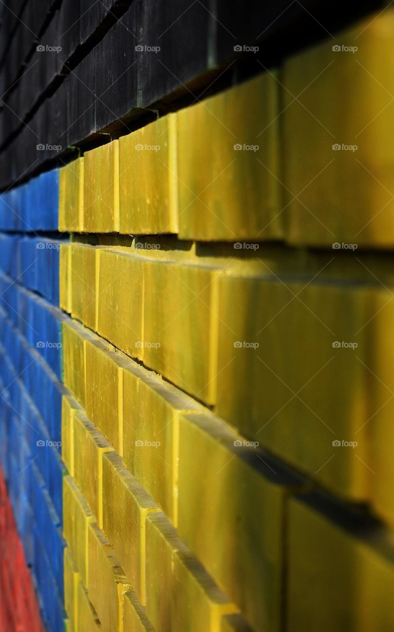 Wall in colors