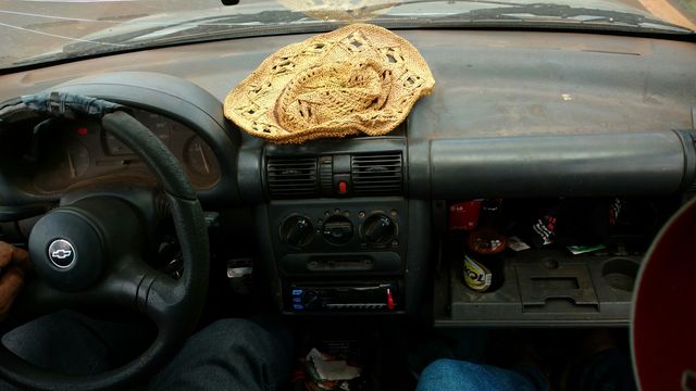 Painel. Veículo velho.