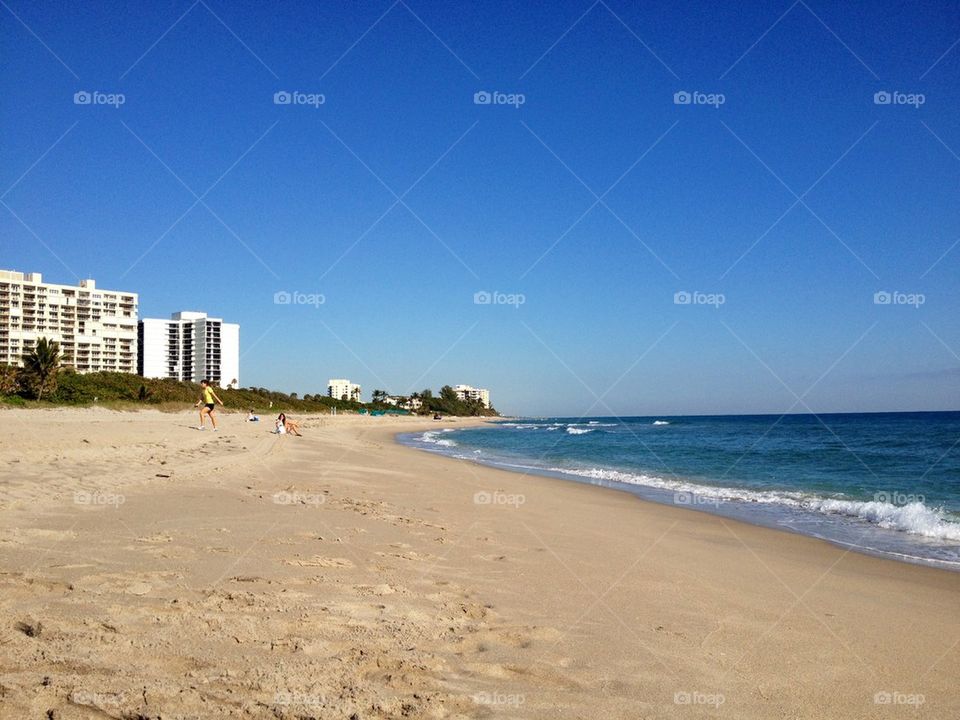 Scenics view of idyllic beach